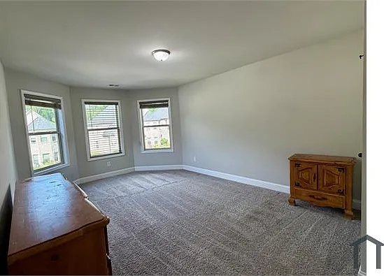 235 Sanctuary Dr — Photo 21