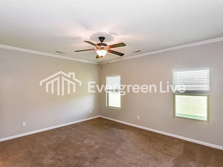 135 White Rock Dr — Photo 9
