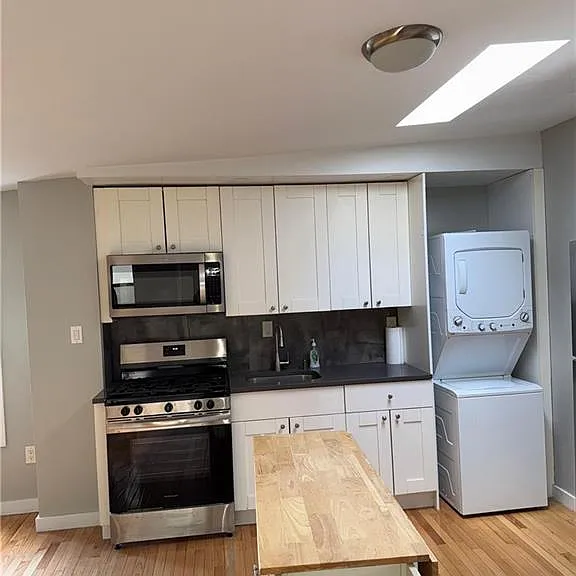 2414 Snyder Ave #2 — Photo 1