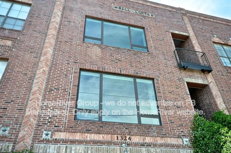 2 bed, 3.0 bath, 2435 sqft, $3,400 — Photo 2