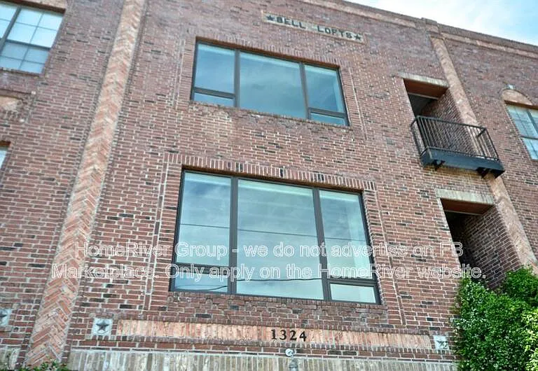1324 Taft St — Photo 2