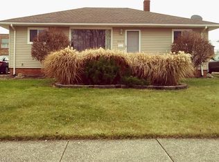 10679 Sharon Dr, Parma, OH