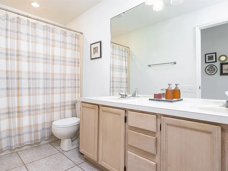 254 Oak Park Pl — Photo 21