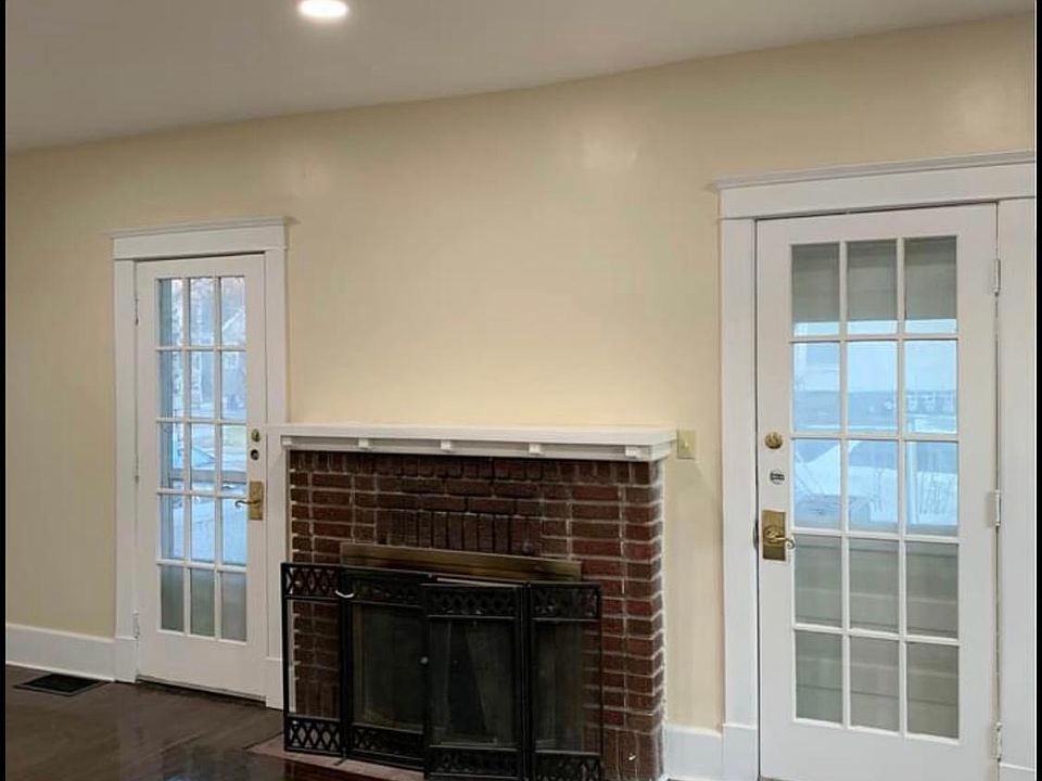 33 Auburn Ave, Utica, NY 13501 Zillow