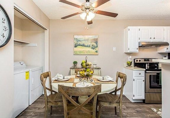4th image of 5364 Bridle Creek Way