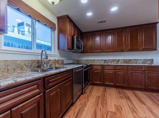 630 Fairgrounds Dr, Sacramento, CA 95817