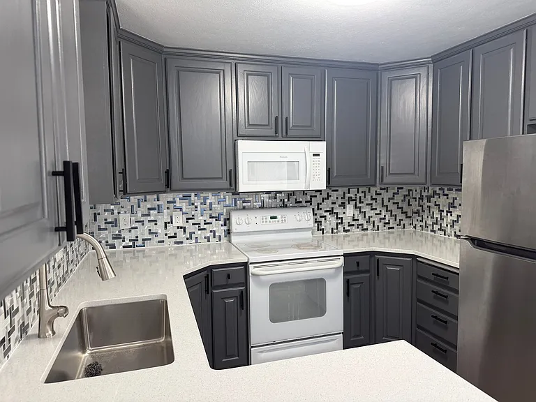 1381 S 1420 E — Photo 6