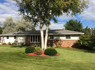 964 Velsen Rd, Green Bay, WI 54313