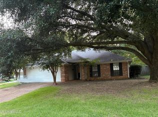440 Brentwood Dr, Madison, MS 39110