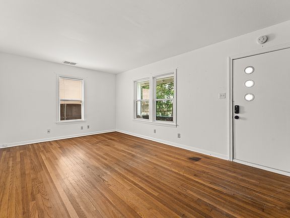 5th image of 1909 Piedmont Ave