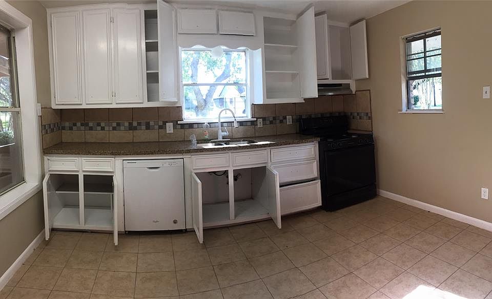 1st image of 705 Palestine St #B