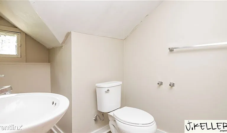 2455 S Main St — Photo 53