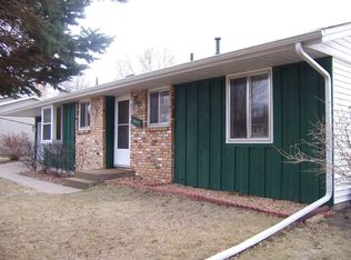 10840 Dahlia St NW, Coon Rapids, MN 55433