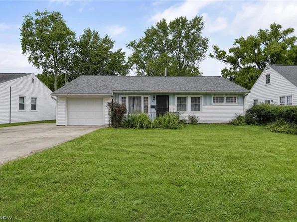 652 Iroquois Trl, Willoughby, OH 44094