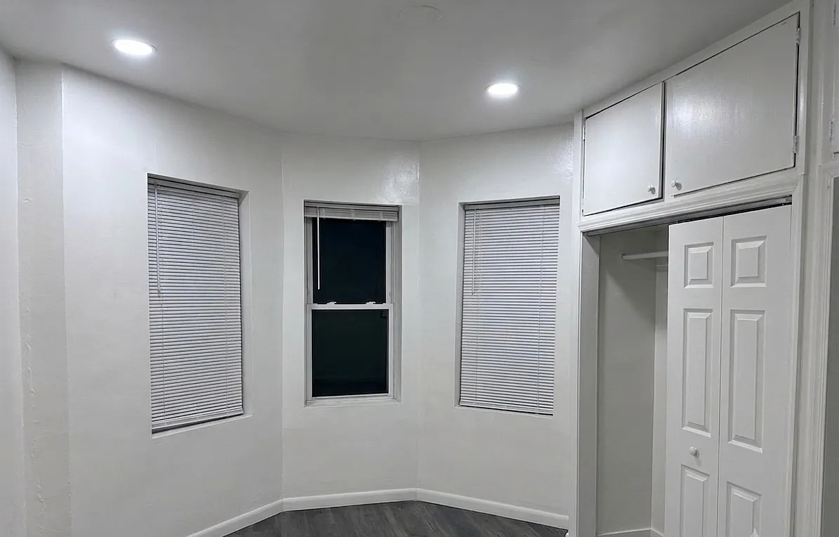 2 bed, $2,300 — Photo 2