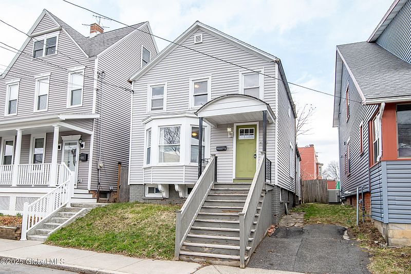 3rd image of 529 Morris Street