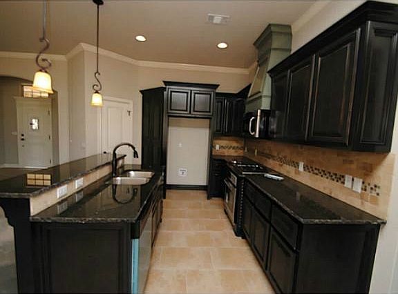 4th image of 15208 Western Vista Dr