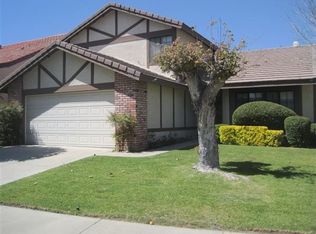 1229 Hibiscus St, Upland, CA 91784