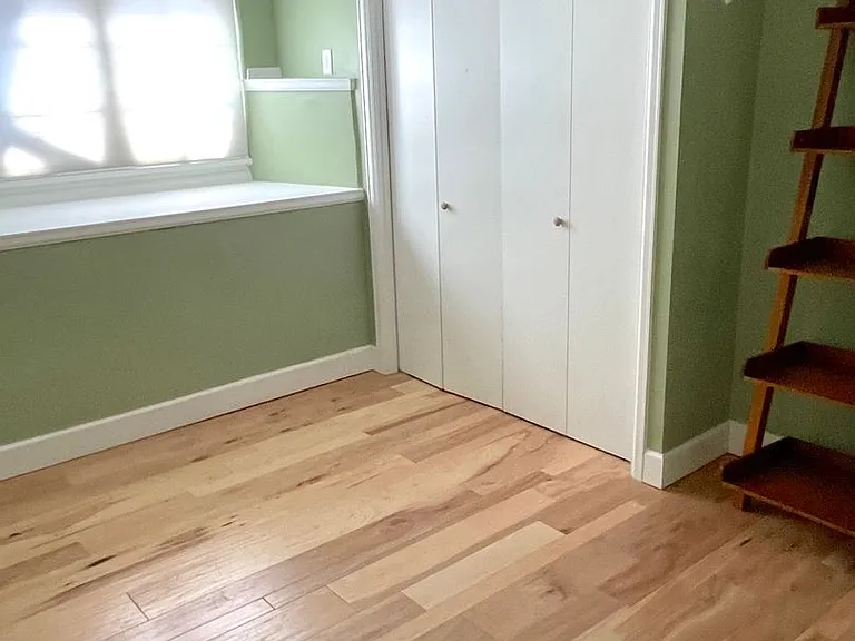 2411 W Woodlawn Ave — Photo 18