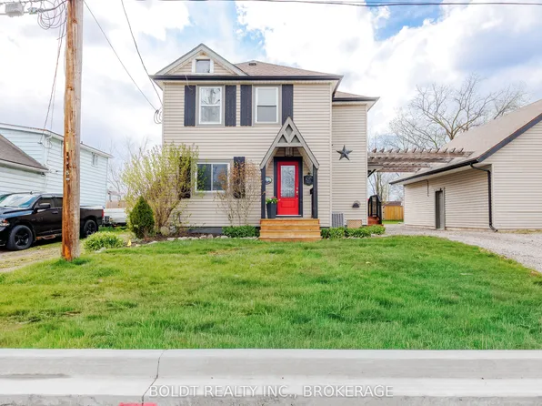 19 Patricia Ave, Welland, ON L3C 1E7