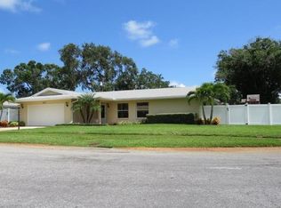 13817 106th Ave, Largo, FL 33774