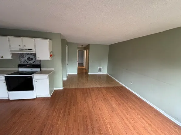 1500 Jefferson Rd #13, Northfield, MN 55057