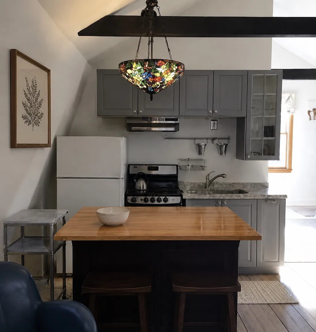 8 North St — Photo 1