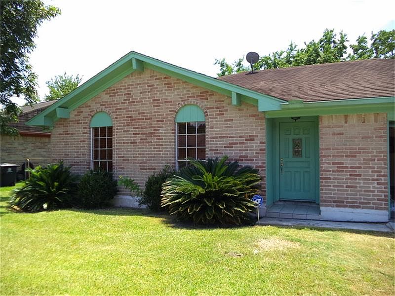 Front yard of property