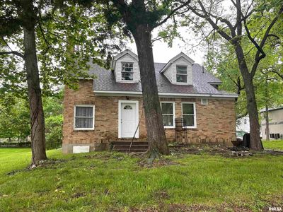 906 S Elizabeth St, Carbondale, IL, 62901