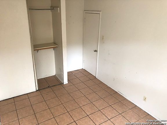 5th image of 4435 Lehman Dr