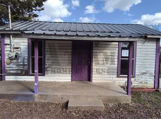 424 1/2 W Larkin St, Athens, TX 75751