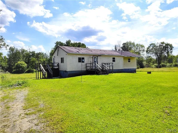8508 Edwards Rd, Holland Patent, NY 13354
