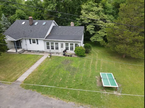 5 Hauns Hl, Saugerties, NY 12477