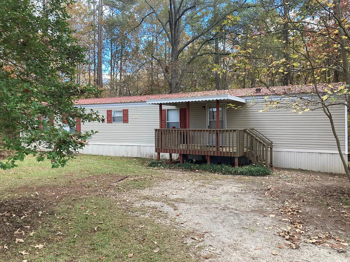 Building Photo - 121 Driftwood Ln