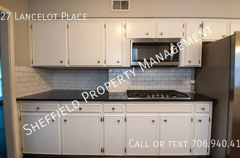 2227 Lancelot Pl — Photo 20