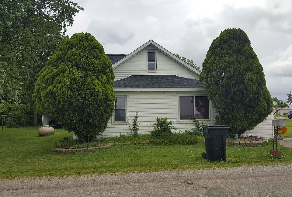 1st image of 13484 N Main St