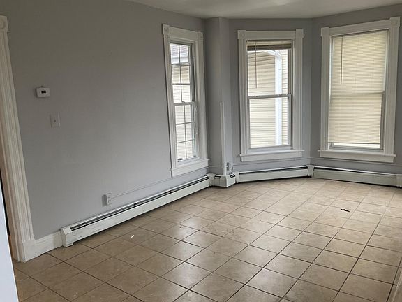 5th image of 141 Hudson Ave #3A