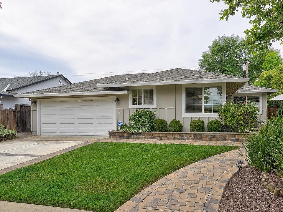 1st image of 1401 Sprucewood Dr