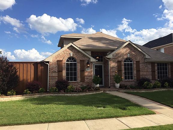 3rd image of 1568 Shannon Dr