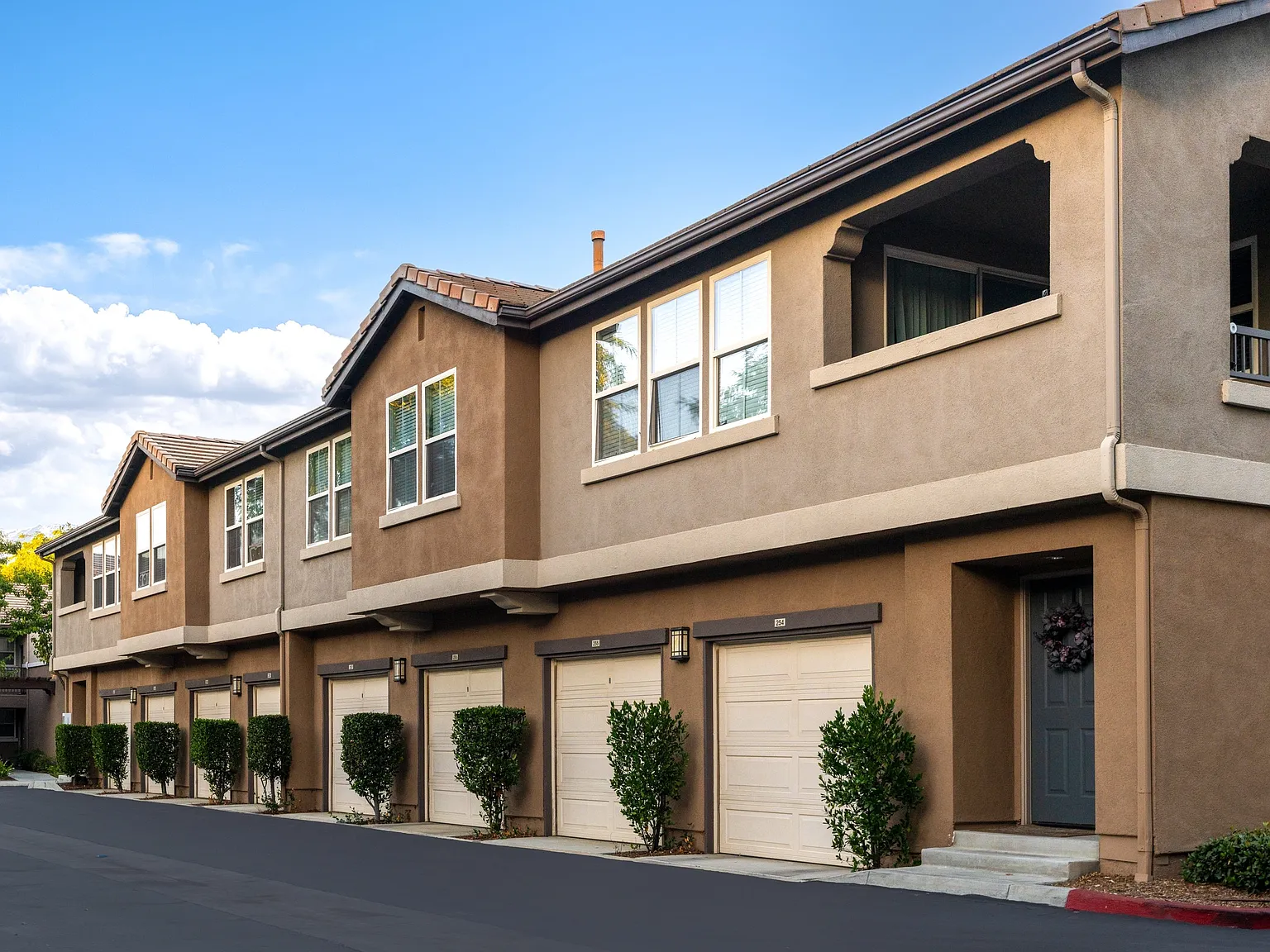 Sonoma at Mapleton Apartments — Photo 3
