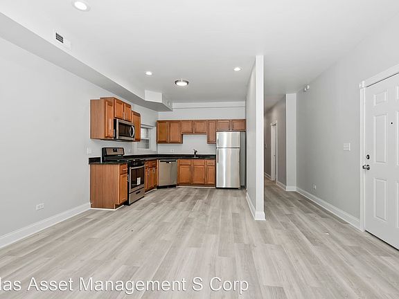 4th image of 6605 S Kimbark Ave #10712588