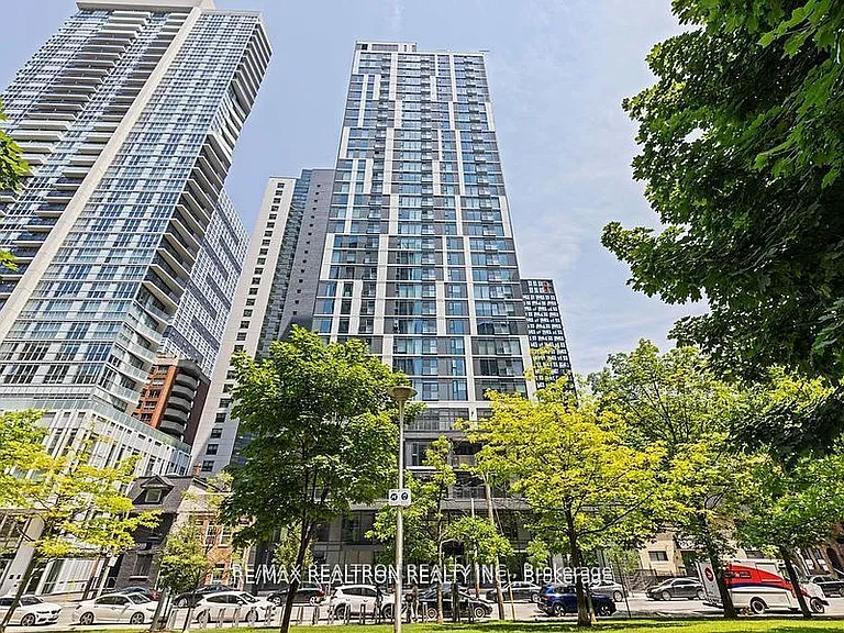 65 Mutual St #3203 — Photo 1