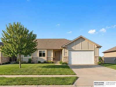1306 Autumn Rd, Hickman, NE, 68372