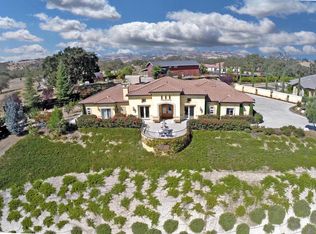 2035 Rancho Caro Rd, Templeton, CA 93465