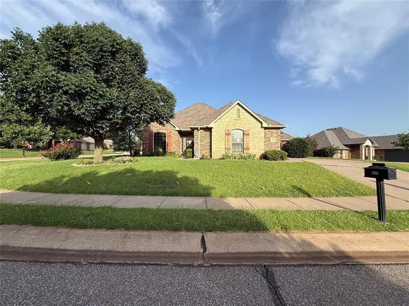 3101 Ash Grove Rd, Edmond, OK 73003