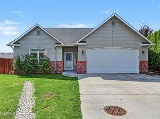 620 Jade Pl, Yakima, WA 98908