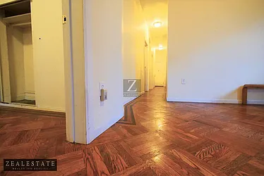 Rented by ZealEstate Group Inc