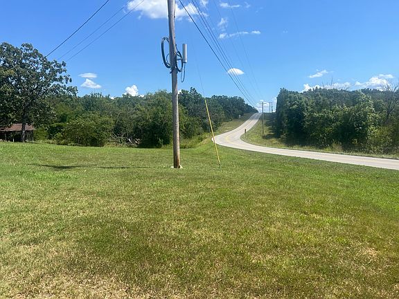 3rd image of 1737 State Highway M