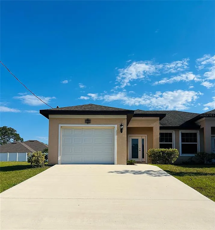Building Photo - 34 Wood Amber Ln #B