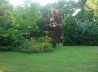 339 Valley Dr, Dyersburg, TN 38024
